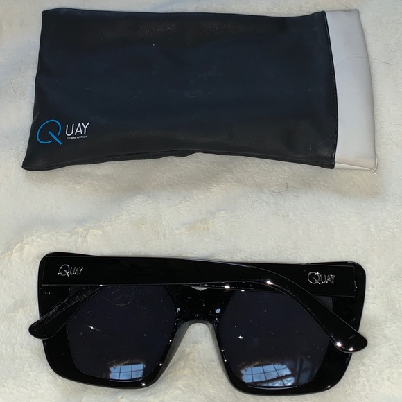 Quay Sunglasses - Picture 2 of 2